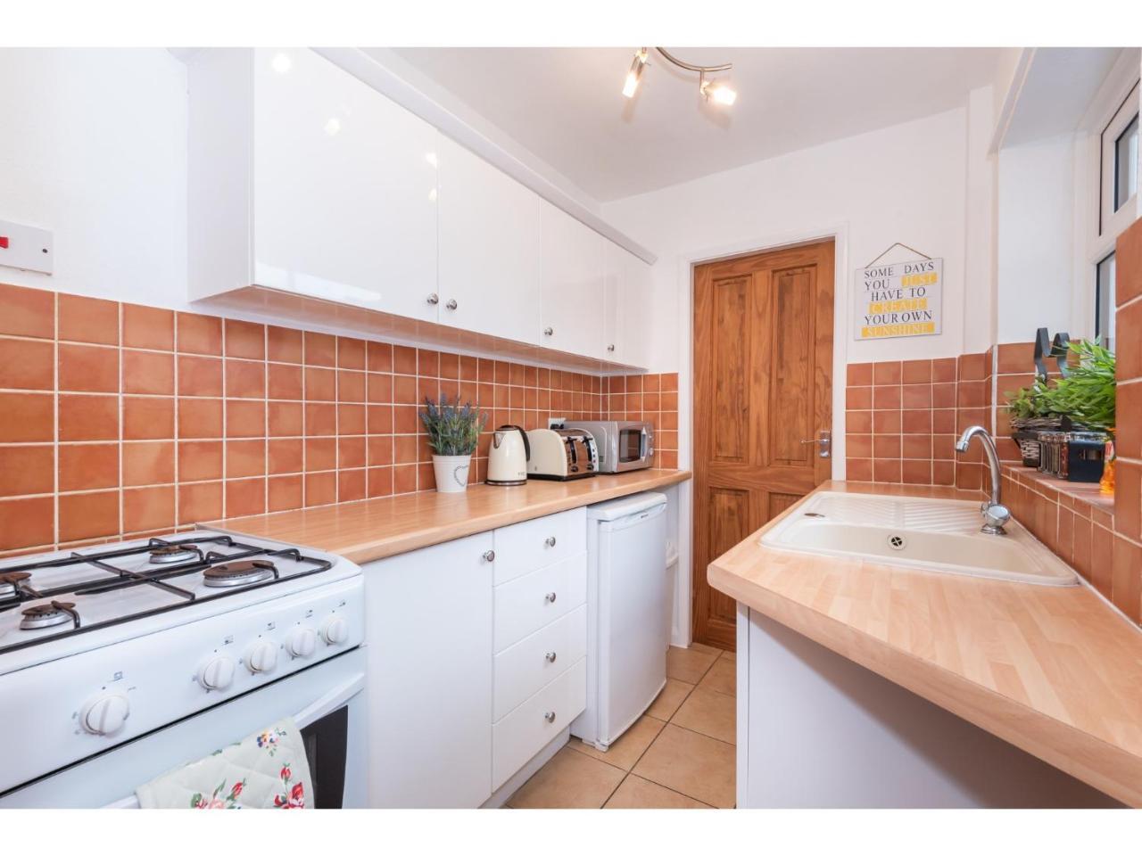 Fibre Broadband&FREE Street Parking, Sleeps 5 Apartamento York Exterior foto